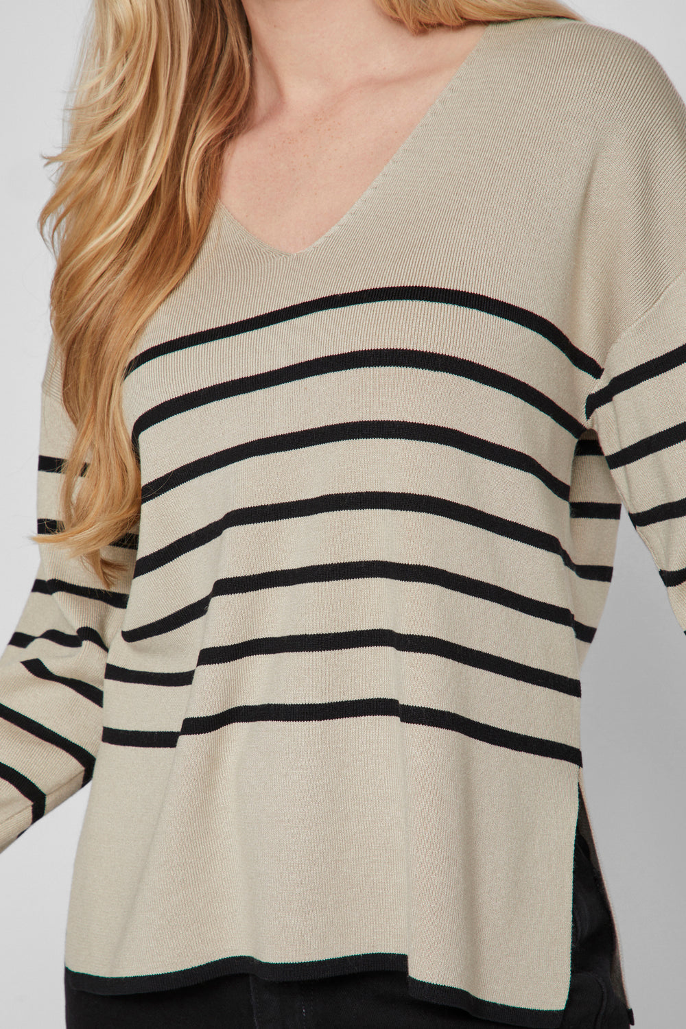 Pull col V Noir - VILA®