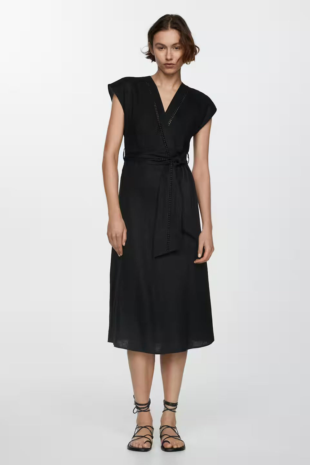 Robe Noir - MANGO