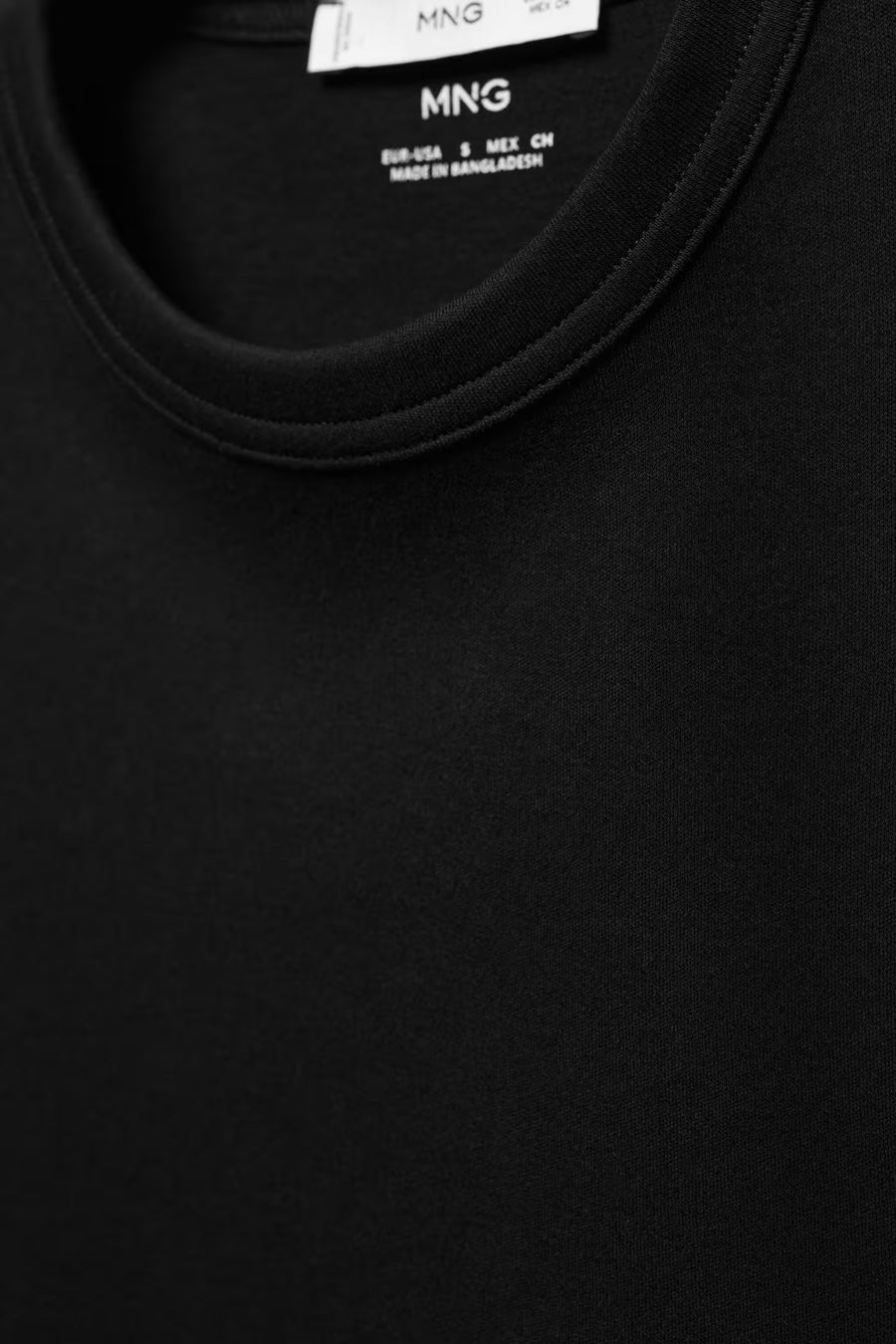 Top uni manches courtes Noir - MANGO