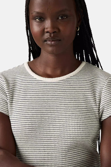 Multikleurig T-shirt met korte mouwen van Levi's®, in wafelbreisel met een lichte ronde hals.