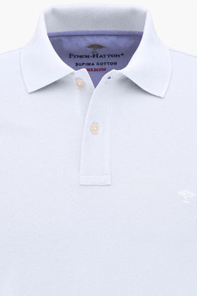 Polo blanc en coton Supima de Fynch-Hatton, avec patte de boutonnage et logo discret brodé.