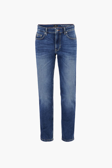 Jean droit en denim bleu moyen de Fynch-Hatton, coupe régulière, aspect légèrement délavé.
