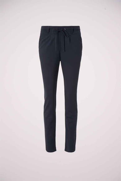 Pantalon coloré bleu Tom Tailor avec cordon de serrage à la taille sur fond neutre.