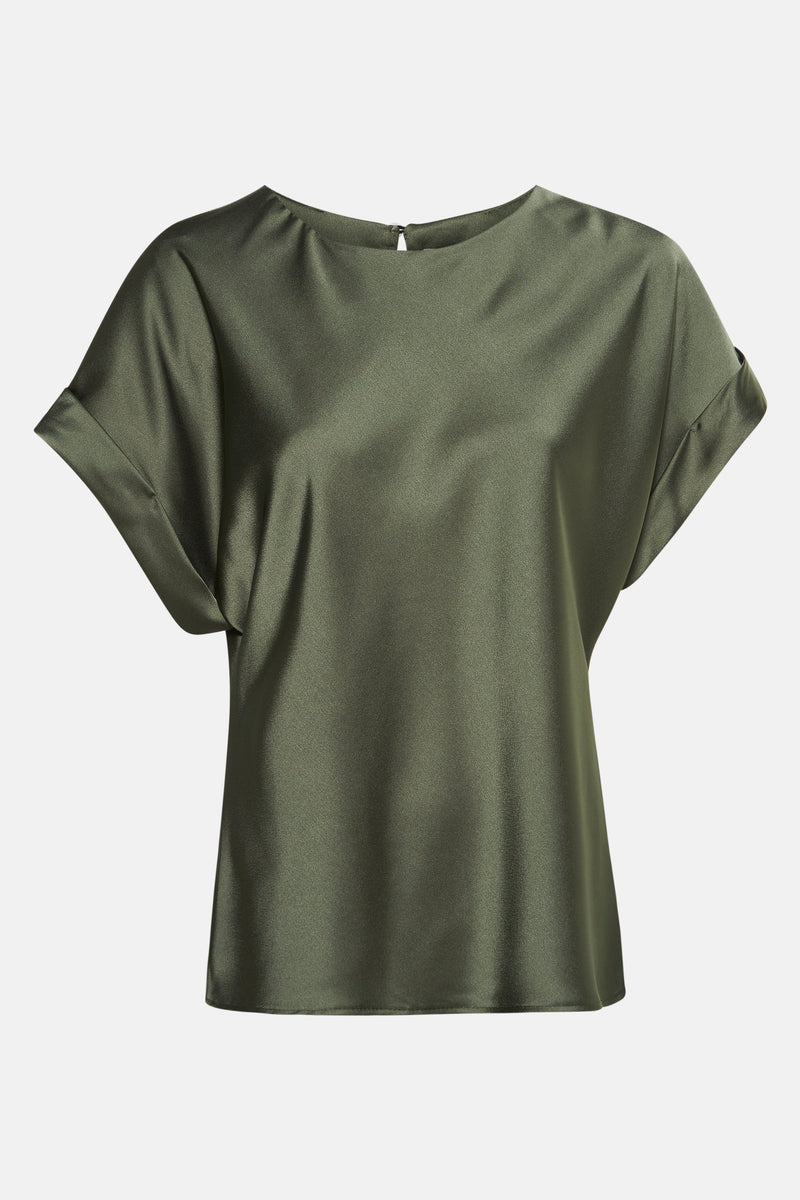 Groen satijnen blouse van Terra di Siena, korte mouwen met omslag en druppelvormige sluiting aan de achterkant.