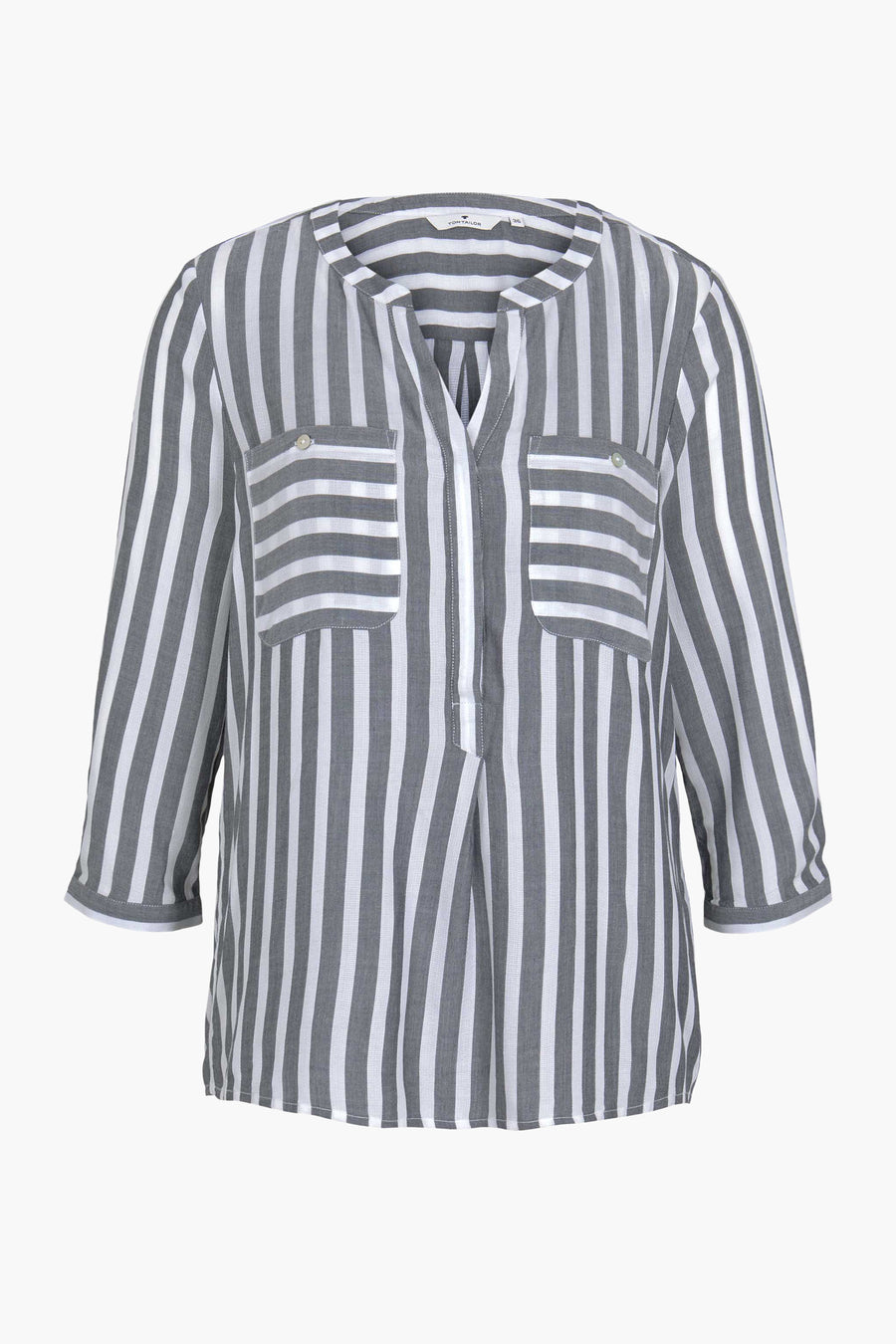 Blauwe gestreepte blouse met lange mouwen van Tom Tailor, met twee opgestikte borstzakken.