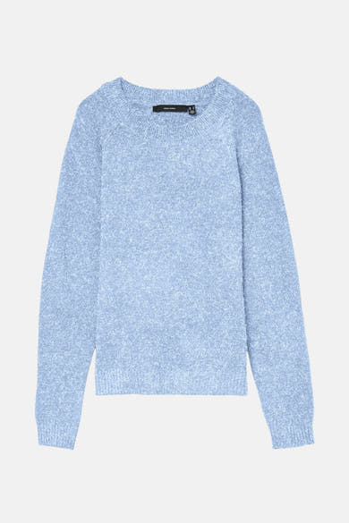 Pull à col rond bleu de VERO MODA, en maille texturée douce, avec une coupe classique.