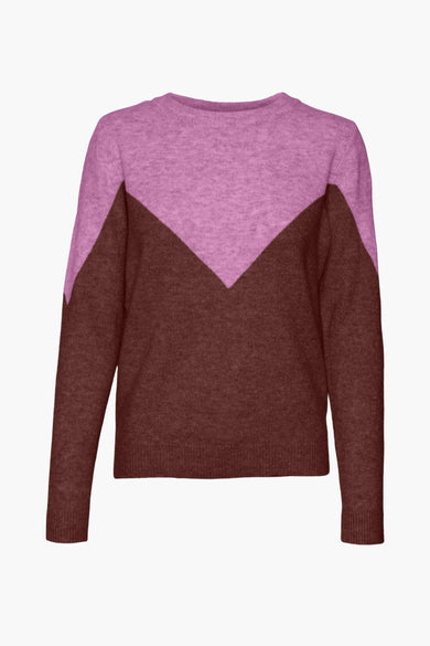 Ronde mouwpull rood door Vero Moda met een color block-motief en een gebreide textuur.