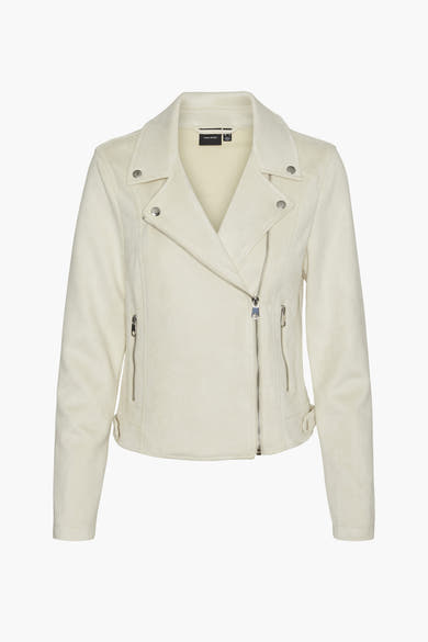 Veste en similicuir beige de Vero Moda avec fermeture éclair asymétrique et détails argentés.