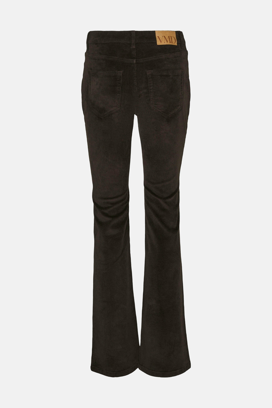 Pantalon évasé en velours côtelé marron de Vero Moda, avec poches arrière et étiquette en cuir.