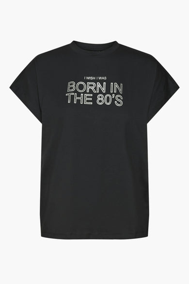 Zwarte korte mouw T-shirt van VERO MODA met een witte textdruk "I wish I was born in the 80's".