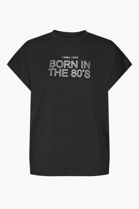 Zwarte korte mouw T-shirt van VERO MODA met een witte textdruk "I wish I was born in the 80's".