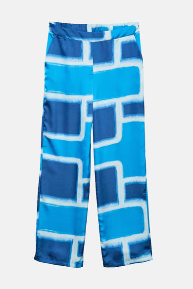 Blauwe broek van VERO MODA, met blauw-wit blokpatroon, losse pasvorm.
