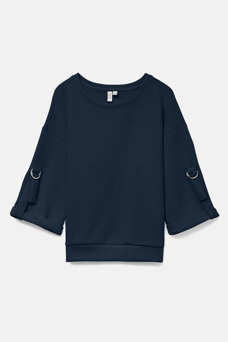Sweat bleu de VERO MODA avec manches trois-quarts à anneaux décoratifs métalliques.
