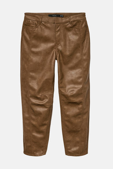 Cognac imitatielederen broek van VERO MODA, met voorzakken en zichtbare naad.