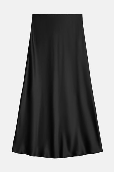 Jupe longue noire de Vero Moda en tissu fluide avec une coupe évasée.