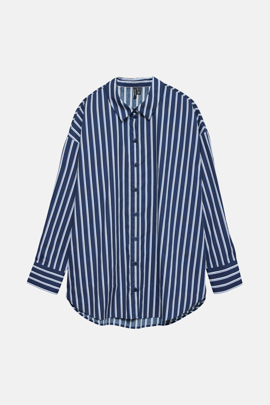 Blouse à manches longues bleue rayée de Vero Moda, coupe ample avec boutons apparents.