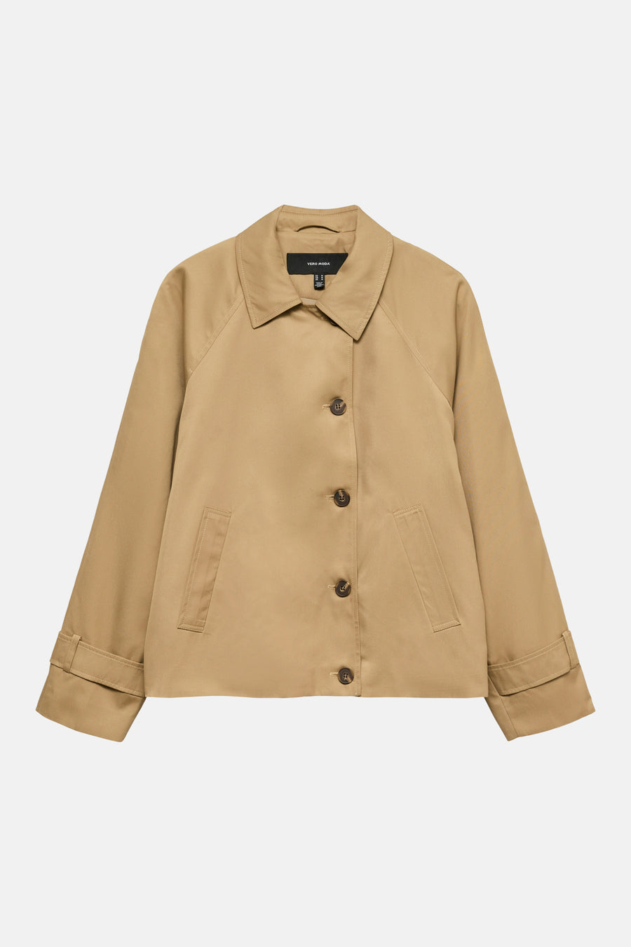 Veste courte beige de VERO MODA, avec des boutons marron et des poches plaquées.