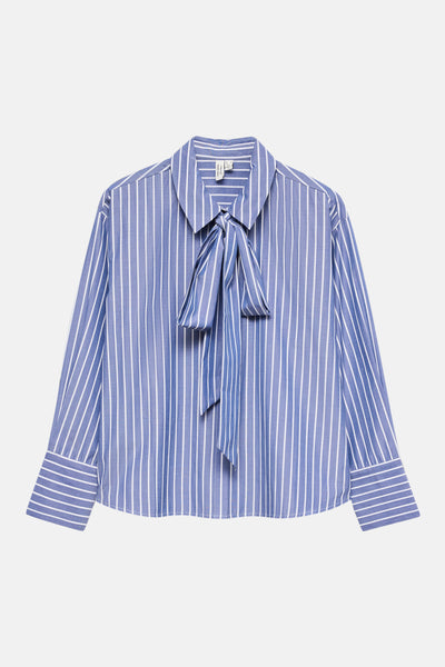 Chemise à manches longues bleue à rayures blanches de VERO MODA, avec un col à nouer.