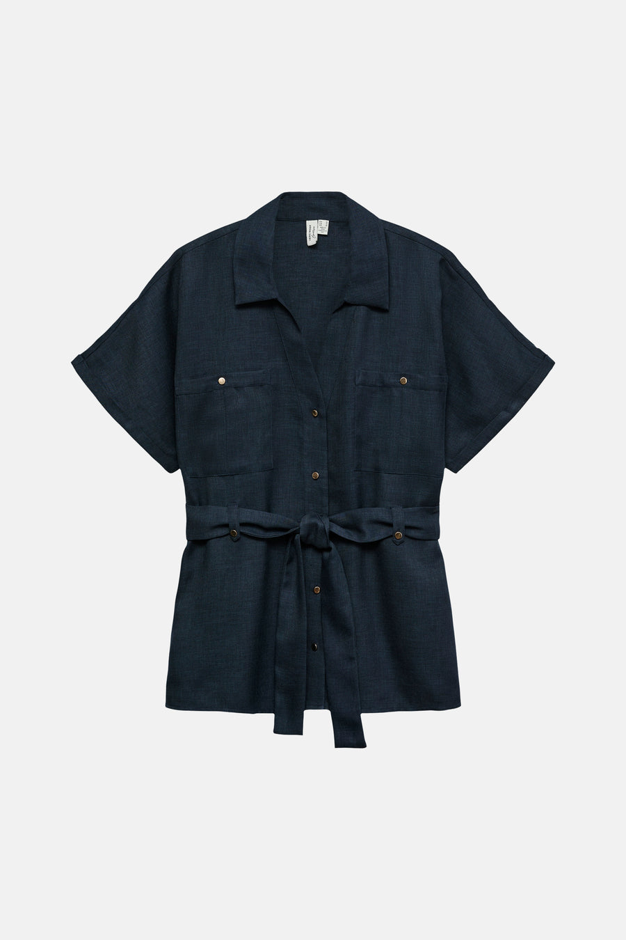 Chemise à manches courtes bleu de VERO MODA®, avec ceinture à nouer, poches à rabat et boutons dorés.