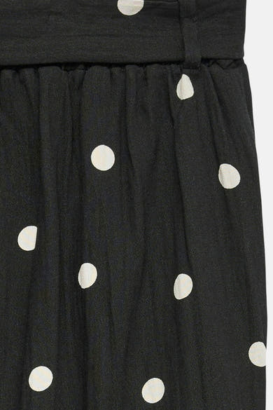 Zwarte broek met witte stippen van Vero Moda, met een ceintuur in de taille.