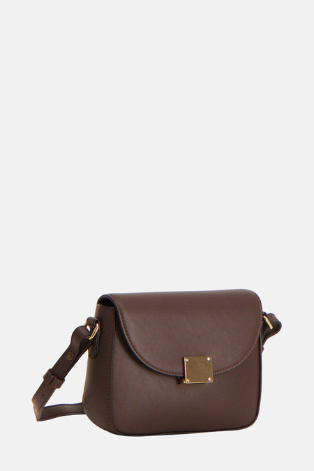 Sac à bandoulière marron de VERO MODA, avec une bandoulière réglable et une fermeture à fermoir doré.