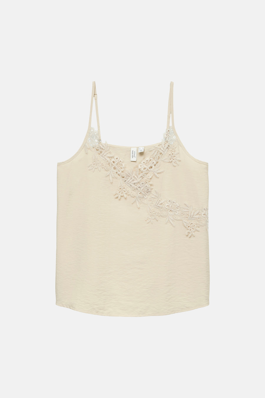 Débardeur beige à fines bretelles de VERO MODA en tissu satiné froissé avec des empiècements de dentelle florale.