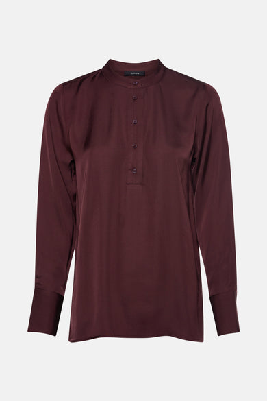 Blouse à manches longues brune en satin par OPUS, avec col montant et fermeture boutonnée partielle.