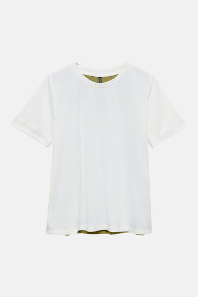 T-shirt uni à manches courtes multicolore de VERO MODA®, style décontracté avec doublure intérieure visible.