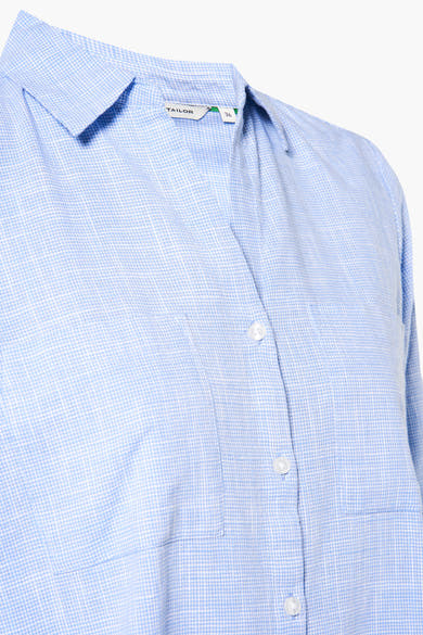 Blauwe katoen chemise met lange mouwen van Tom Tailor, discreet willekeurig patroon, met witte knopen.