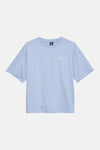Lichtblauw T-shirt van VERO MODA met witte botanische print en tekst op de achterkant.