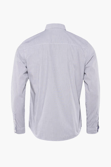 Chemise à manches longues blanche à rayures verticales, par Tom Tailor, vue de dos.