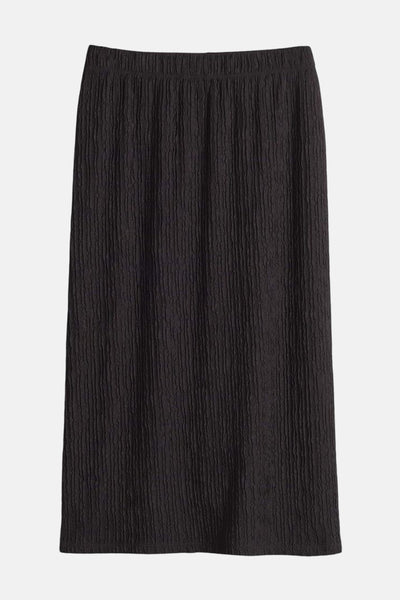 Jupe longue marron de OPUS, à texture plissée verticale et taille élastique.