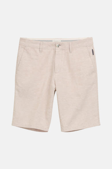 Korte beige linnen short van Tom Tailor, met een subtiele gemêleerde textuur en een klassieke pasvorm.