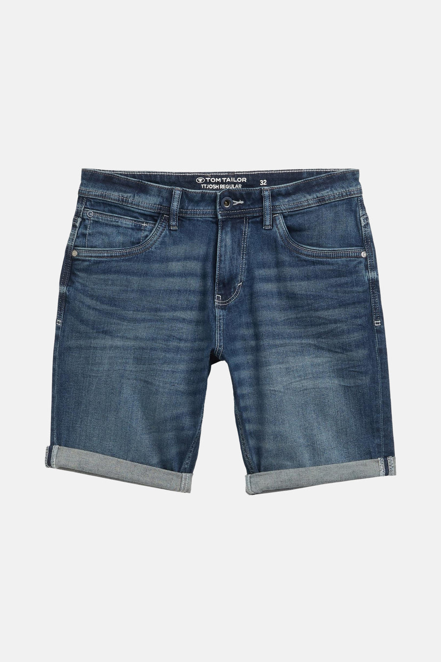 Korte donkerblauwe spijkerbroek van Tom Tailor, met omgeslagen zomen en subtiele stikseldetails.