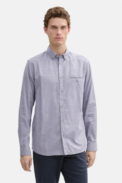 Blauwe blouse met lange mouwen van Tom Tailor, fijn geruit patroon, met borstzak.