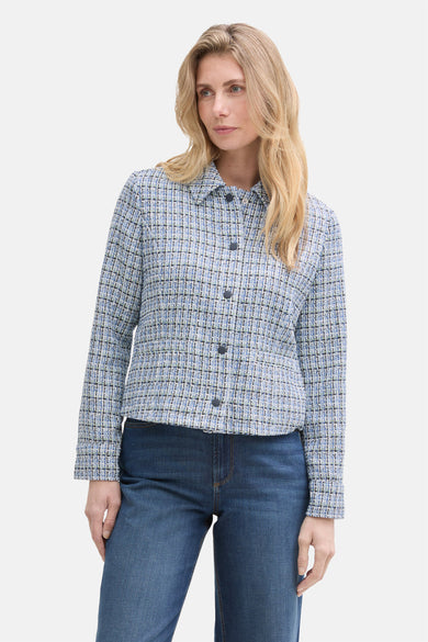 Blauwe geruite blazer van Tom Tailor, met lange mouwen en gedragen met een klassieke blauwe jeans.