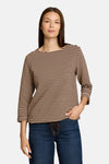 Multicolored striped O-neck sweatshirt with three-quarter sleeves, worn with dark blue jeans, front view