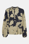 Multikleurige blouse met lange mouwen van OPUS, zwart en beige abstract patroon, textuurstof.