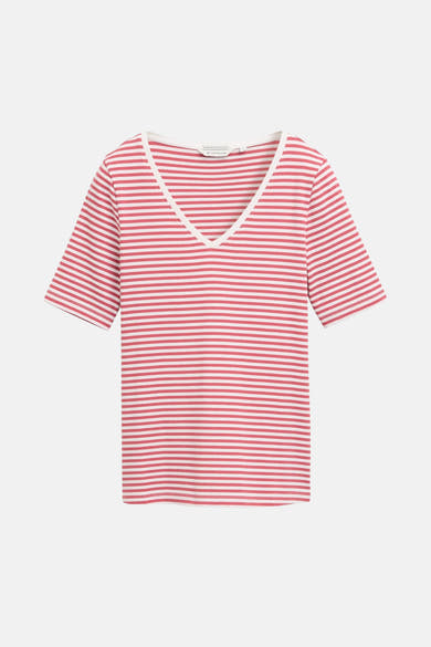 Roze T-shirt met korte mouwen van Tom Tailor, witte horizontale strepen en een witte V-hals.