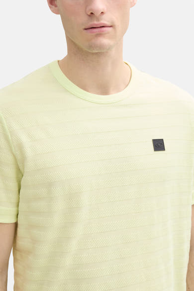 Groen T-shirt met korte mouwen van Tom Tailor, horizontale strepen en een vierkant logo op de borst.