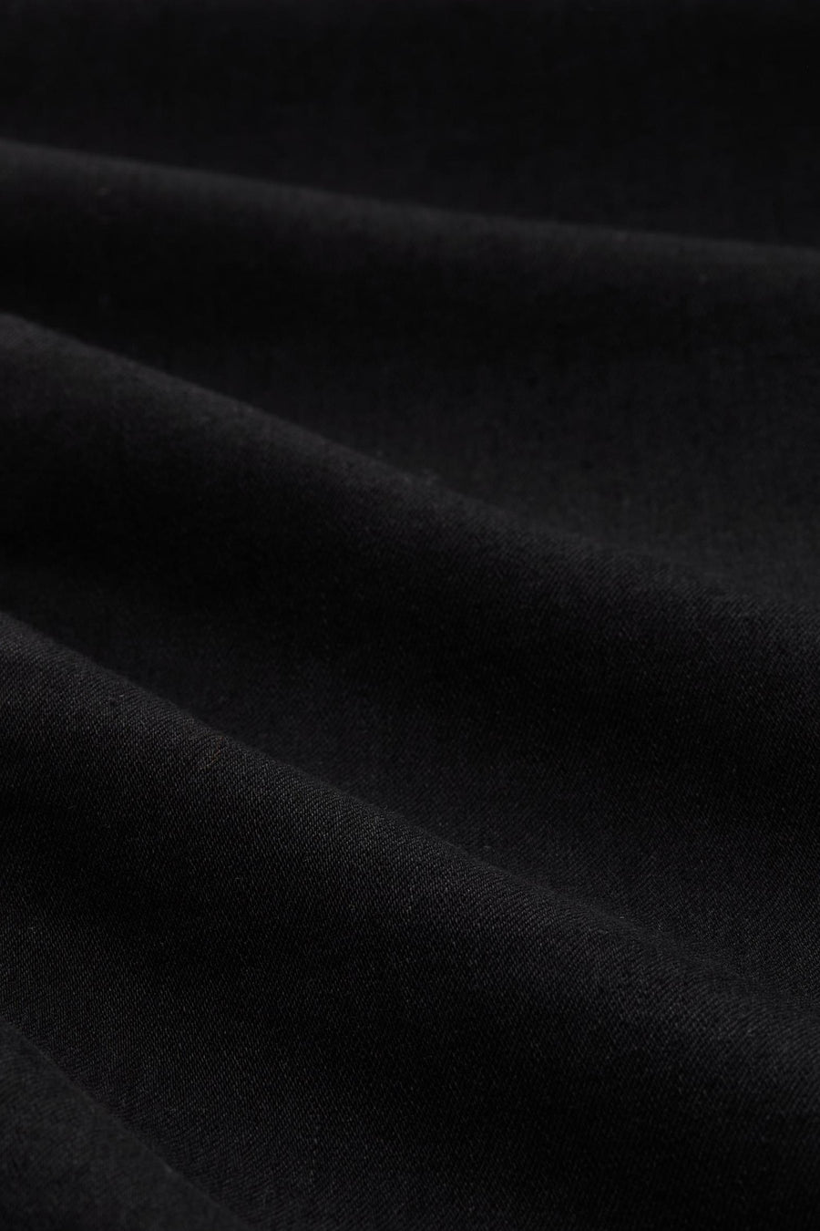 Zwarte rechte jeans van Tom Tailor, met een licht gekreukte textuur.