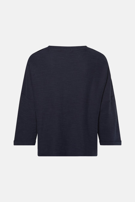 Blauw T-shirt van Tom Tailor, met driekwartmouwen en omslag, op een witte achtergrond.