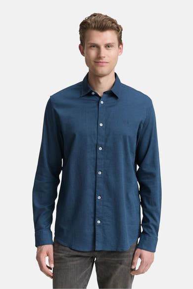 Blauw overhemd met lange mouwen van Tom Tailor, met witte knopen en fijne textuurstof.