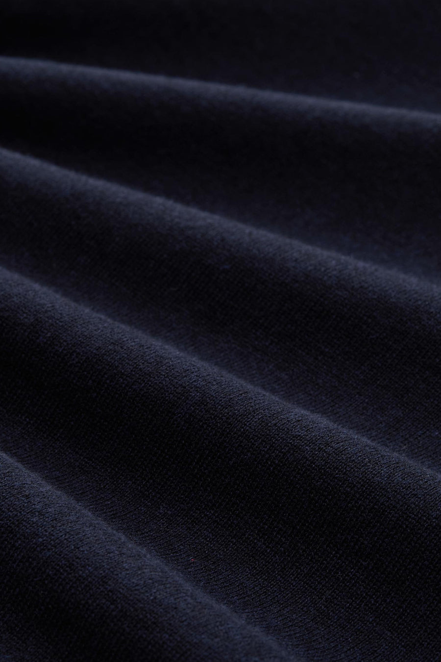 Pull à col rond bleu de Tom Tailor, en tricot texturé avec des plis doux.