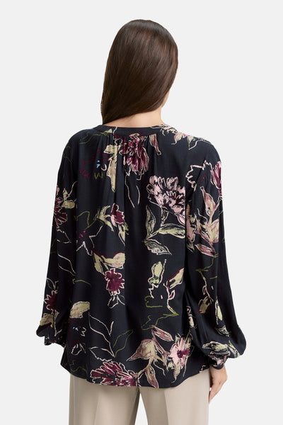 Multikleurig bloemenblouse van Tom Tailor, met lange mouwen en gerimpelde kraag, achterzicht.