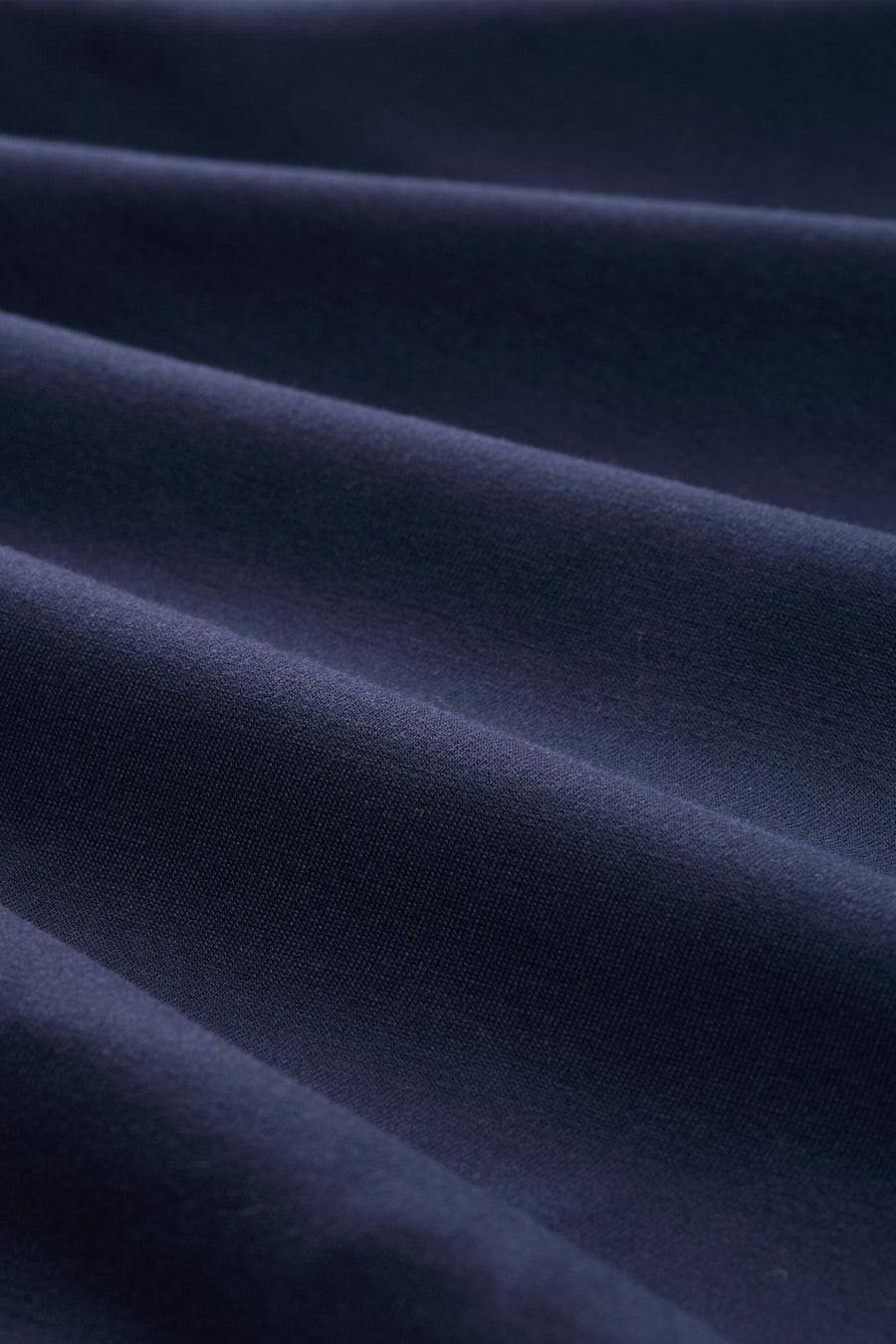 Marineblauw T-shirt van stof, van Tom Tailor, met zachte plooien en een subtiele textuur.