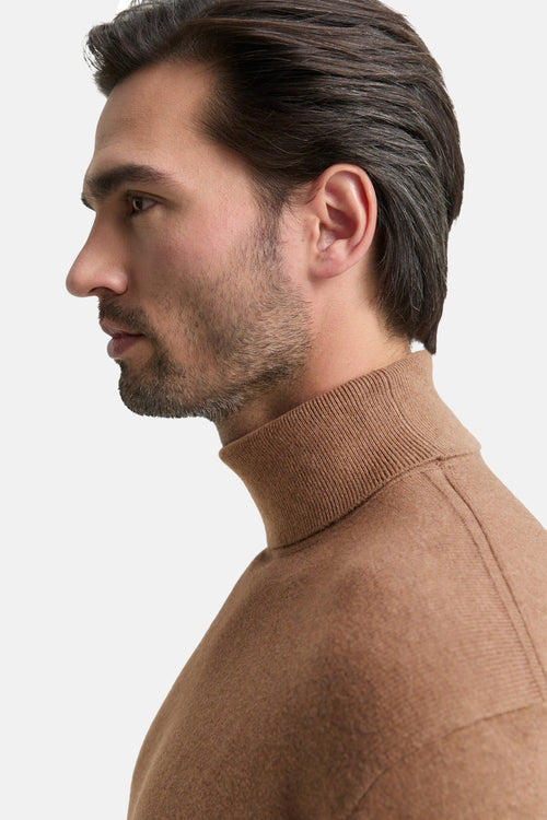 Trui met col en kasjmiergehalte