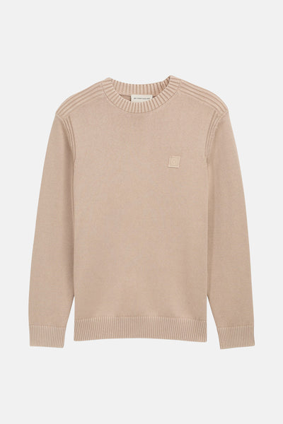 Pull à col rond beige de Tom Tailor, avec des détails côtelés sur les épaules et un logo discret.