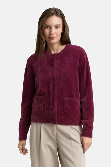Rode, pluizige gebreide cardigan van Tom Tailor, met opgestikte zakken en een relaxte pasvorm.