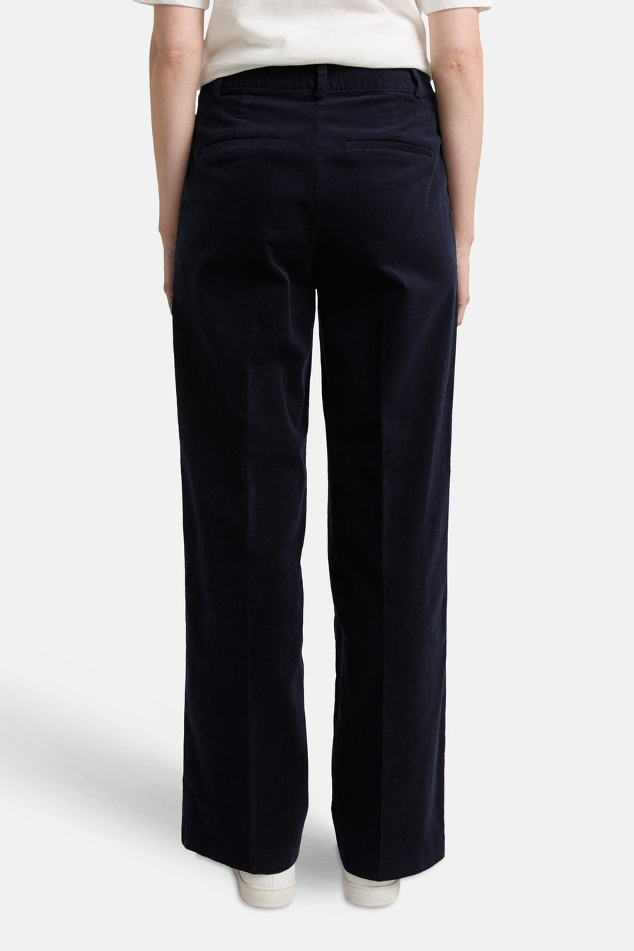 Marineblauwe corduroy broek van Tom Tailor, met achterzakken en een rechte pasvorm, achterzijde.